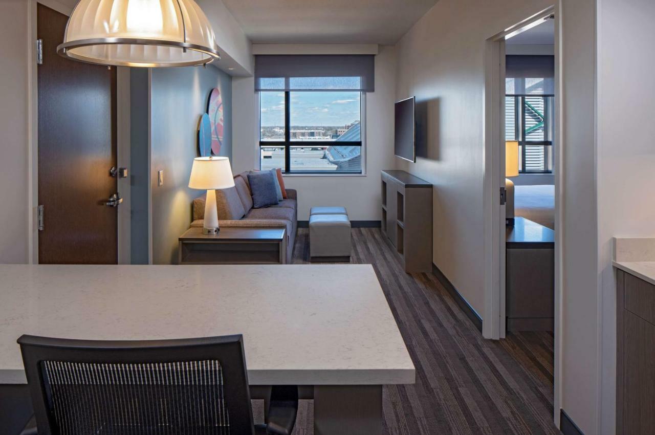 Hyatt House Indianapolis Downtown Hotel Buitenkant foto